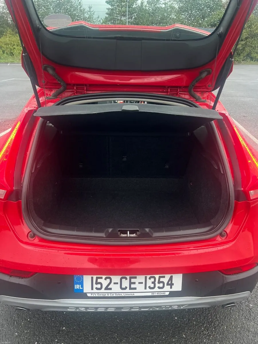 VOLVO V40 CROSS COUNTRY - Image 3