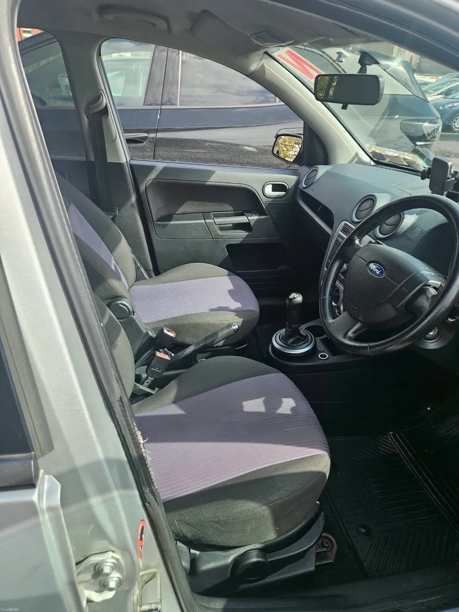 Ford Fusion - Image 3
