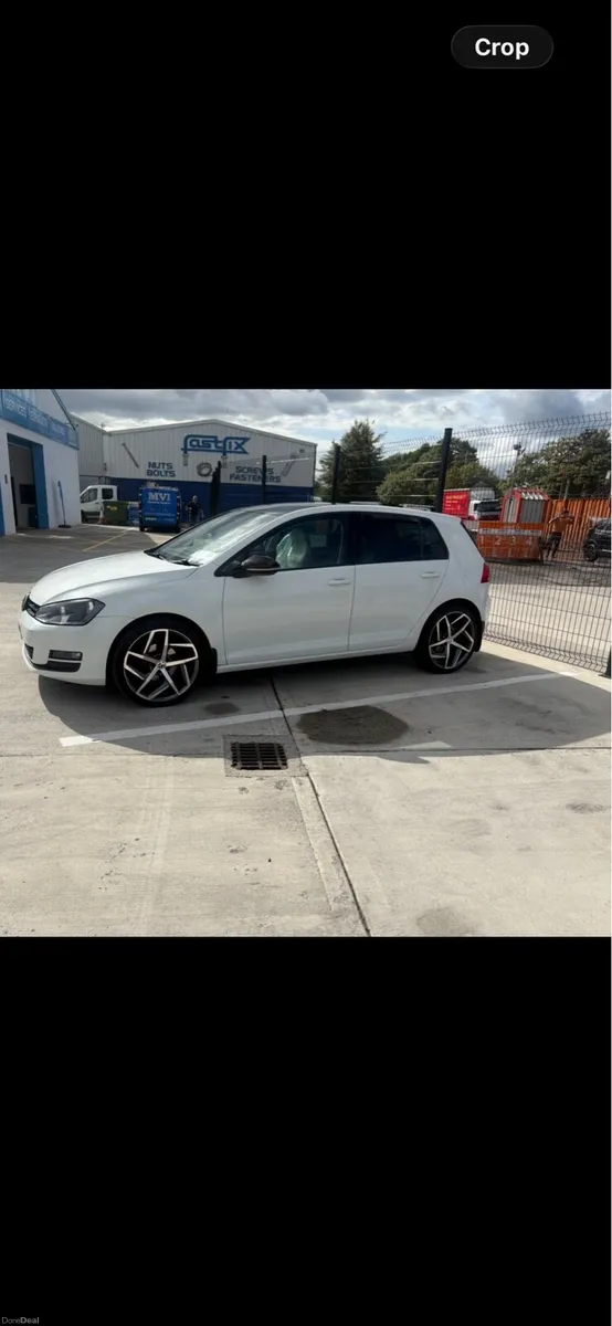 Volkswagen  Golf - Image 2