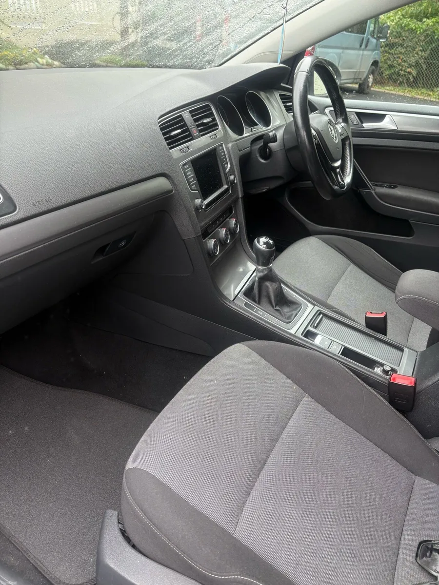 Volkswagen  Golf - Image 6