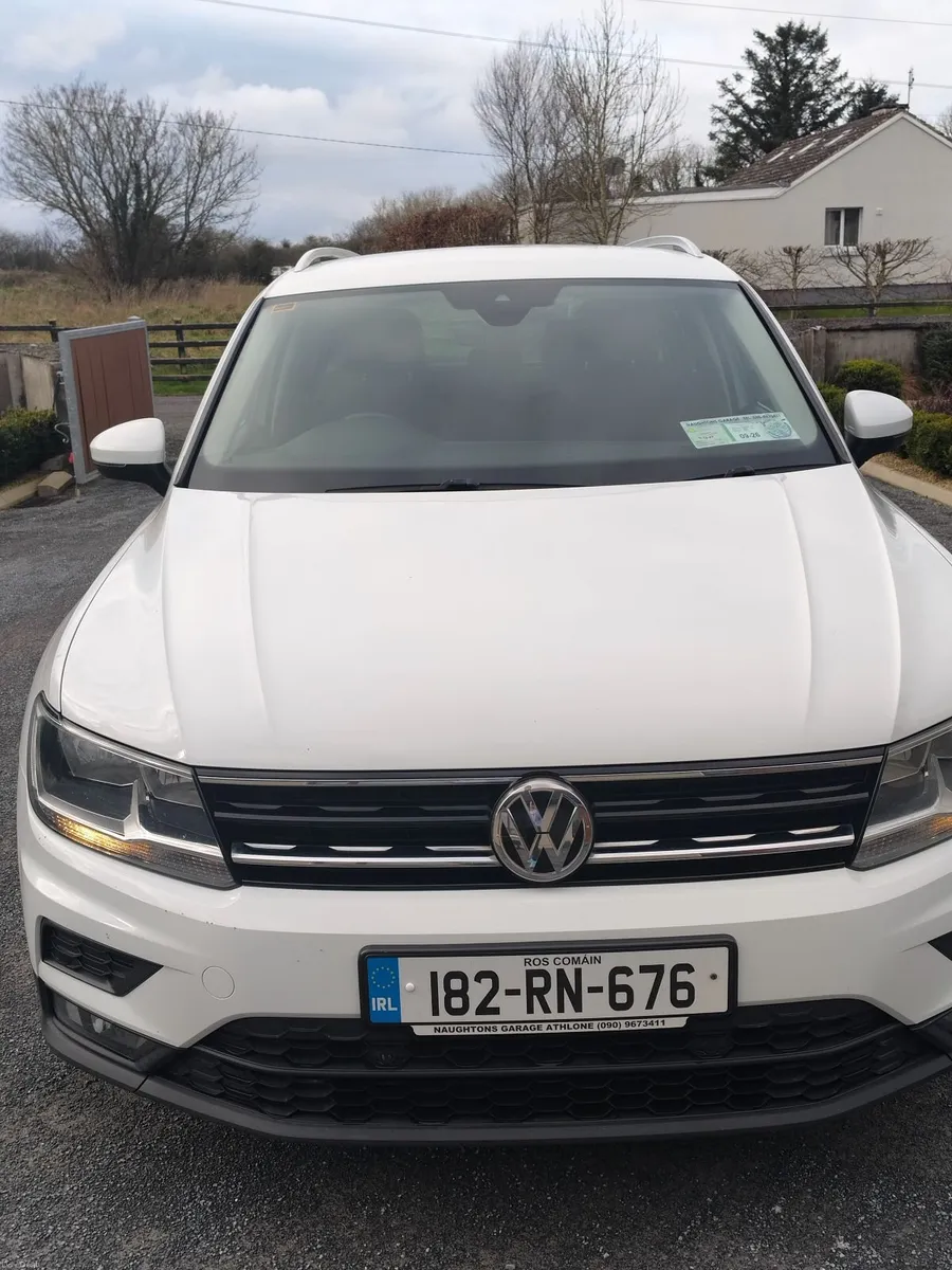 Volkswagen Tiguan 2018 - Image 2