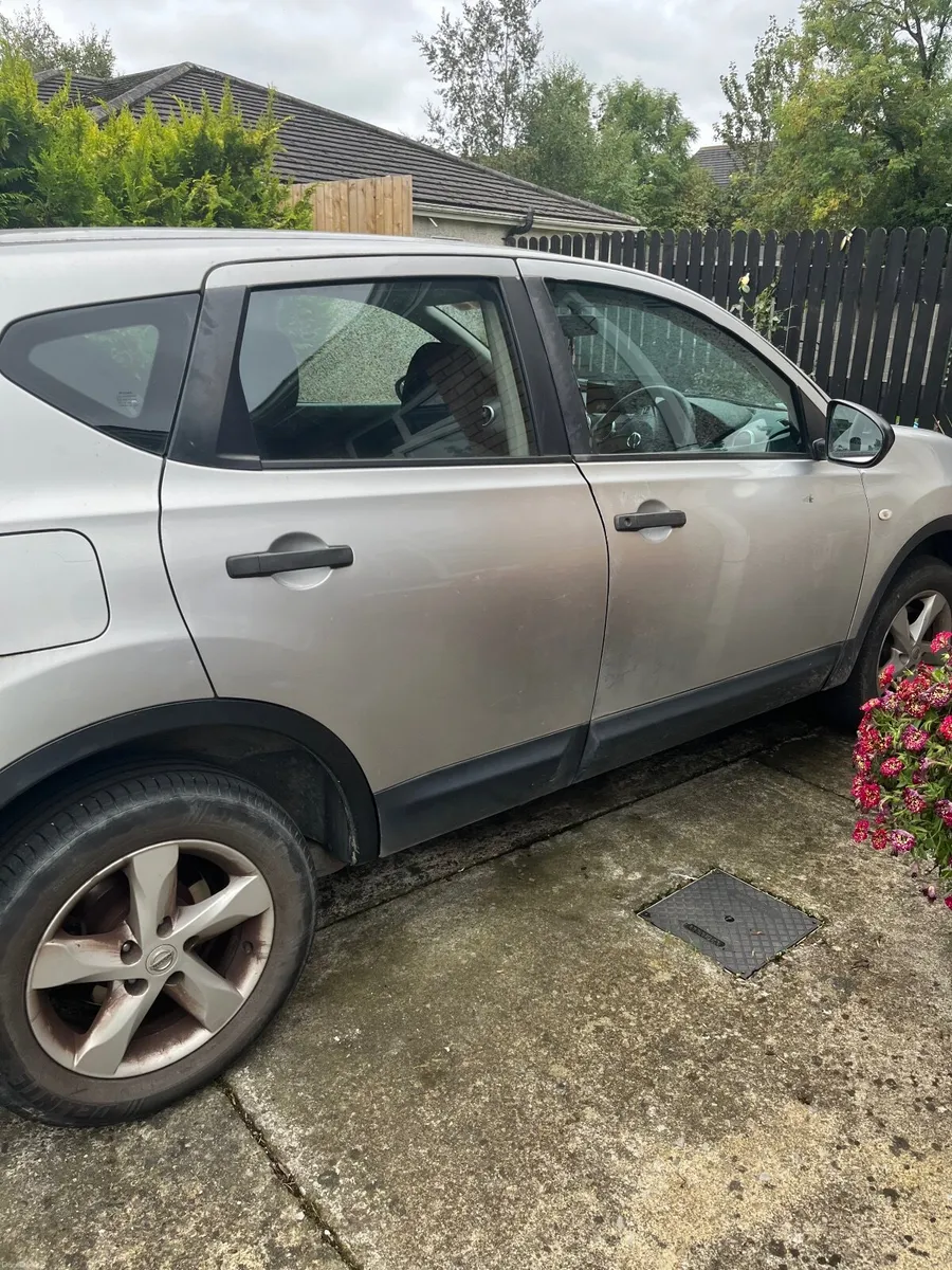 Nissan Qashqai 2012 - Image 1