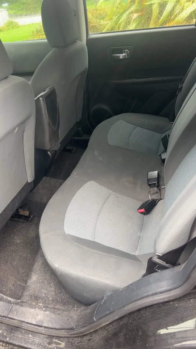 Nissan Qashqai Car - Image 6
