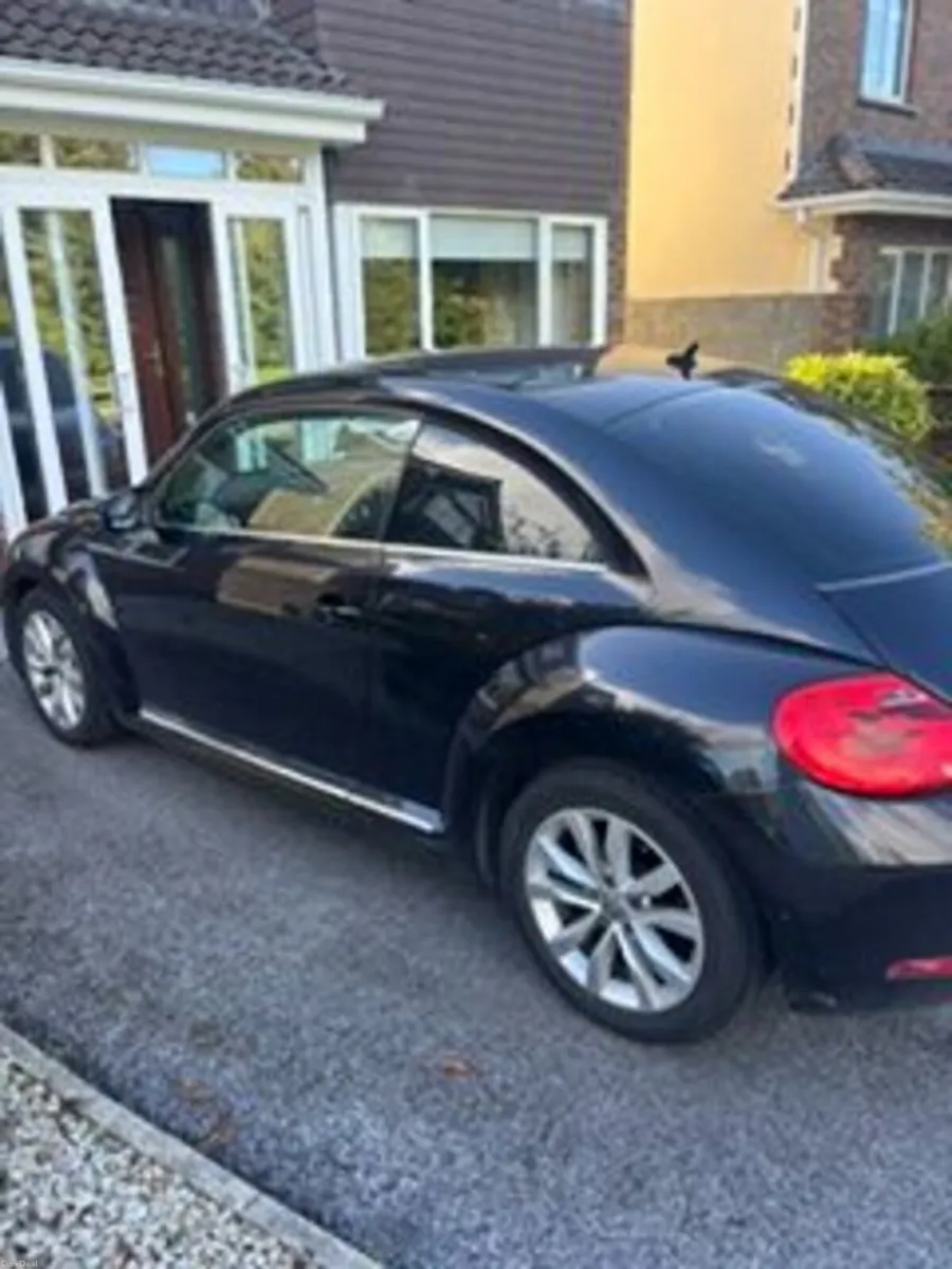 Volkswagen Beetle 2013 - Image 4