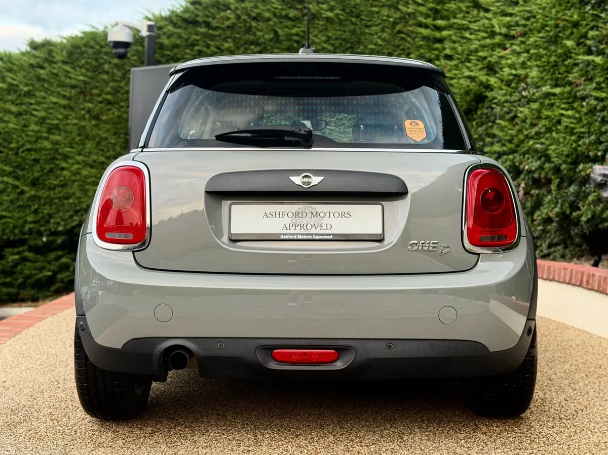 Mini One 2016 Diesel Tiny Miles - Image 5