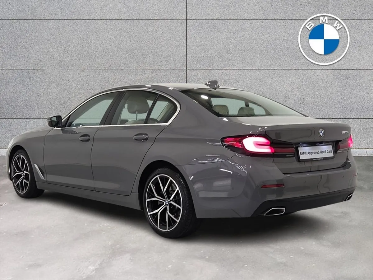 BMW 5-Series 520d SE Saloon - Image 2