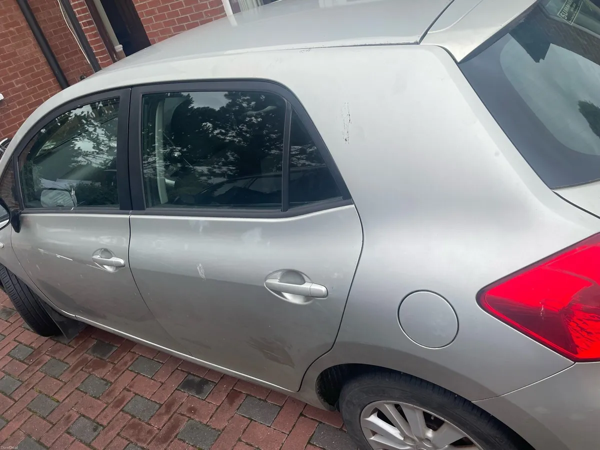 Toyota Auris 2008 - Image 5