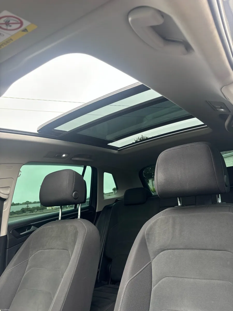 Volkswagen Tiguan - Image 6