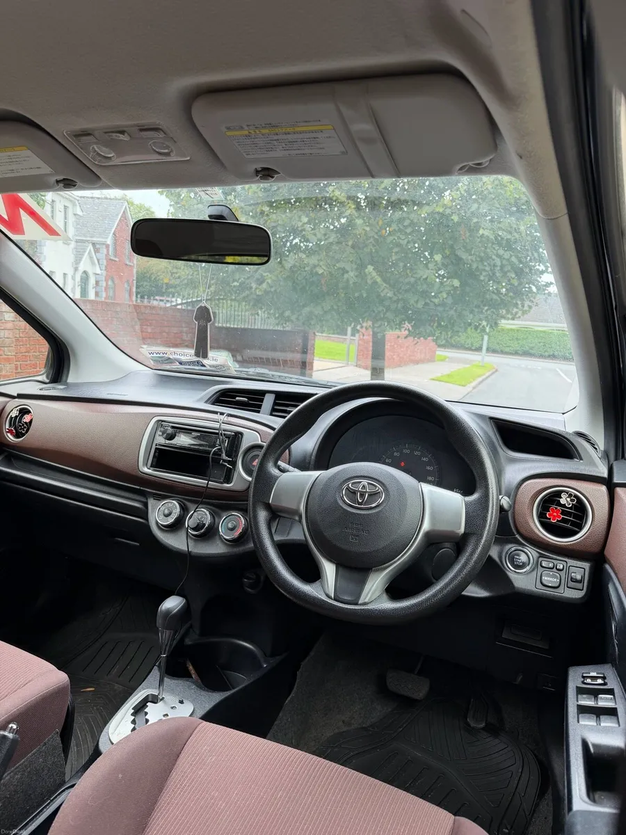 2012 Toyota Vitz Automatic 1.0 petrol | NCT 7/27 - Image 6