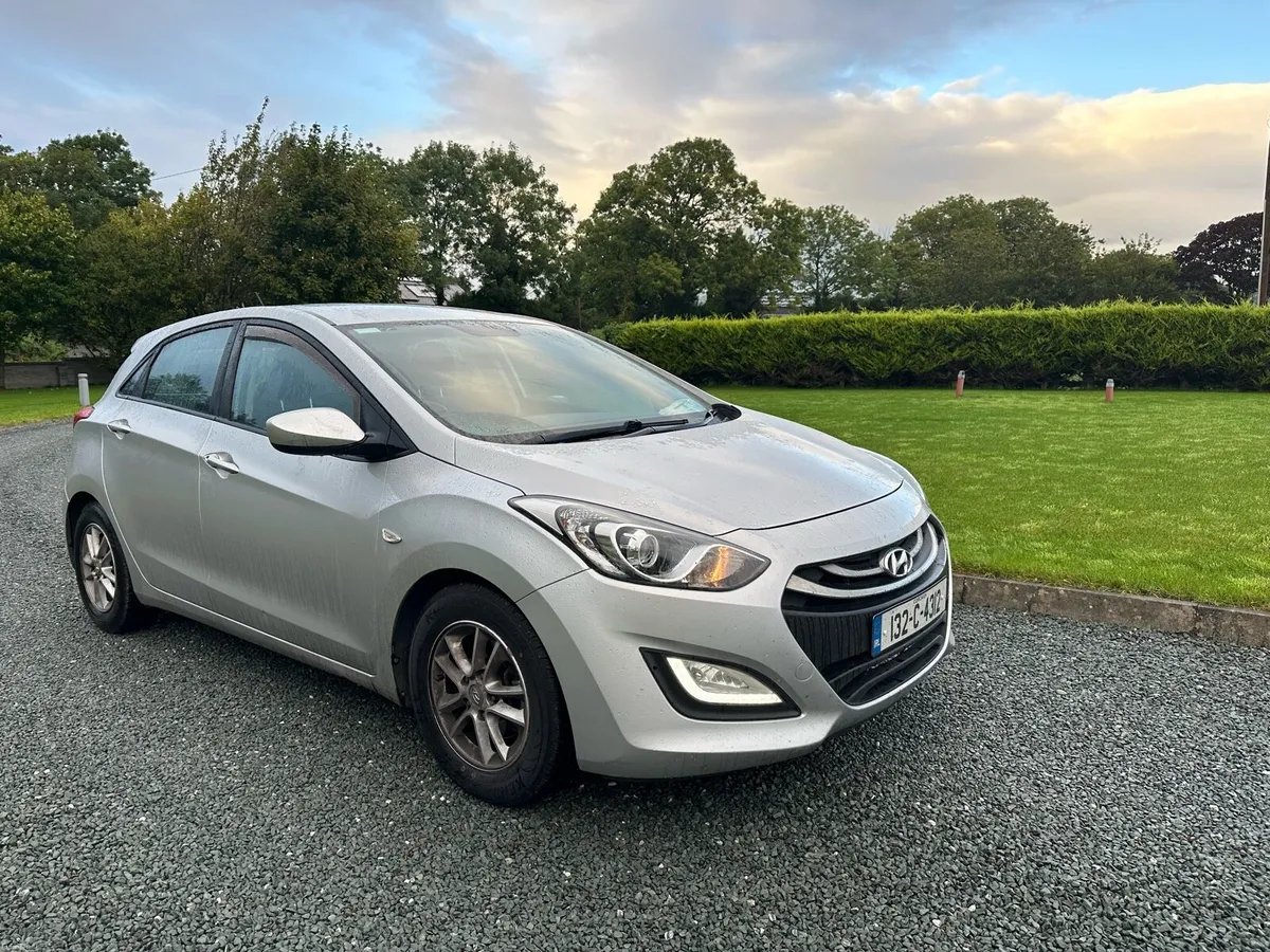 Hyundai i30 2013 - Image 2