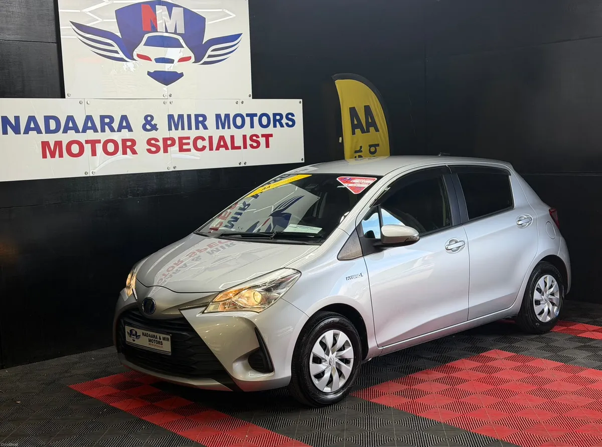 TOYOTA VITZ 2017 2 YEARS NCT AUTO WARRANTY 3 KEYS - Image 3