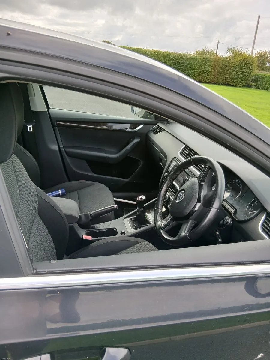 Skoda Octavia 2013 - Image 4
