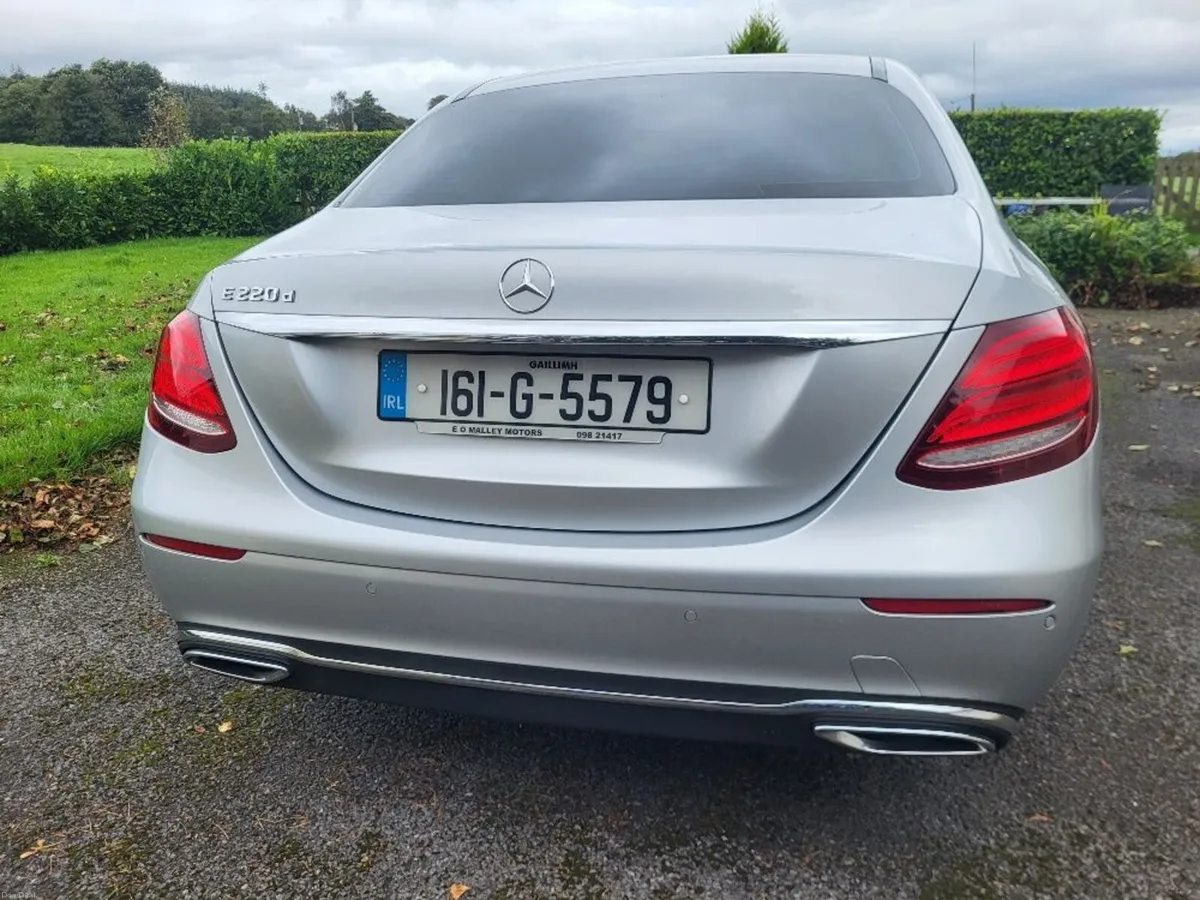 Mercedes-Benz E-Class 2016 Avantgarde - Image 5