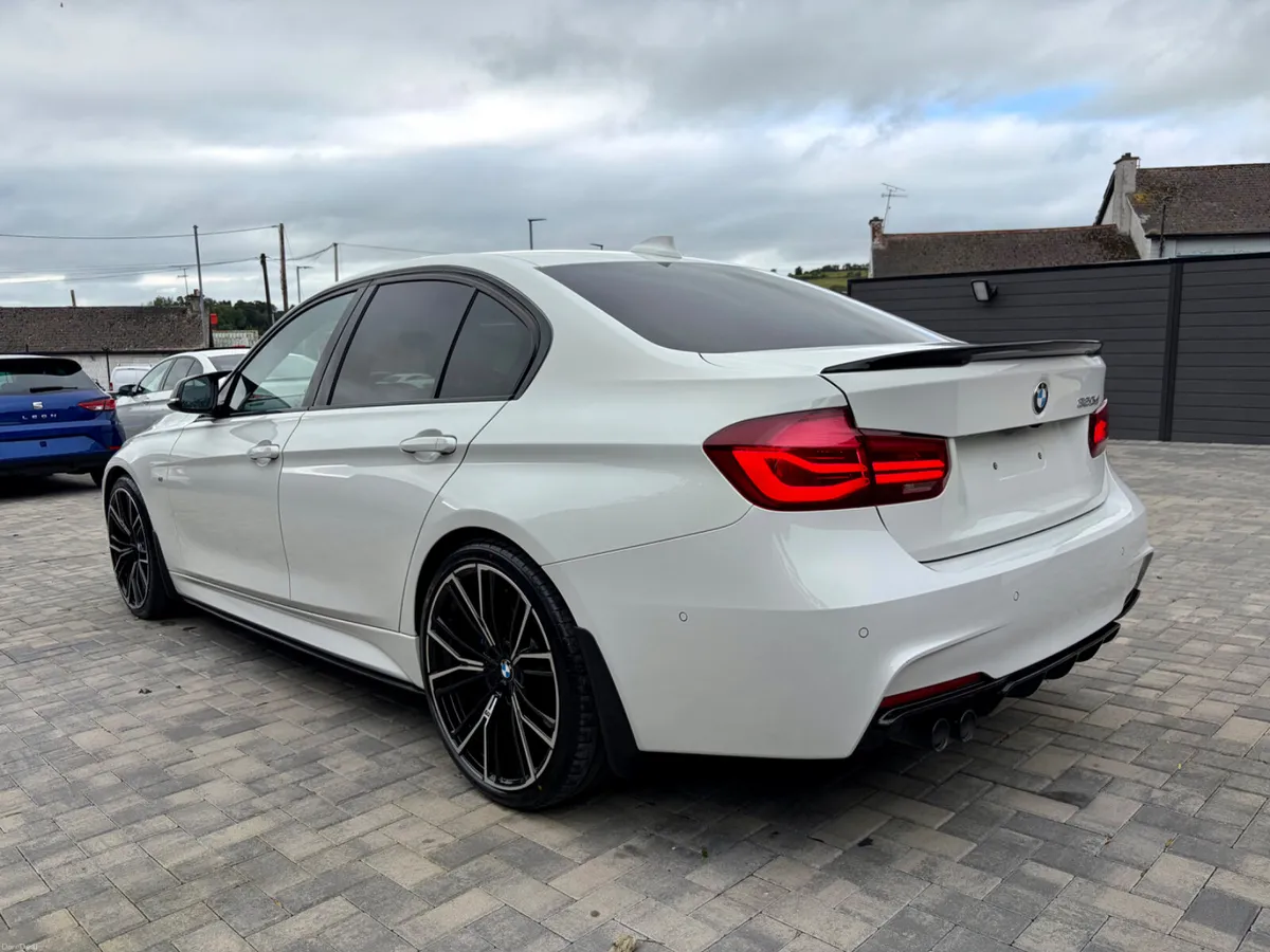 191 BMW 320D M-SPORT PLUS, AUTO, SHADOW EDITION - Image 5