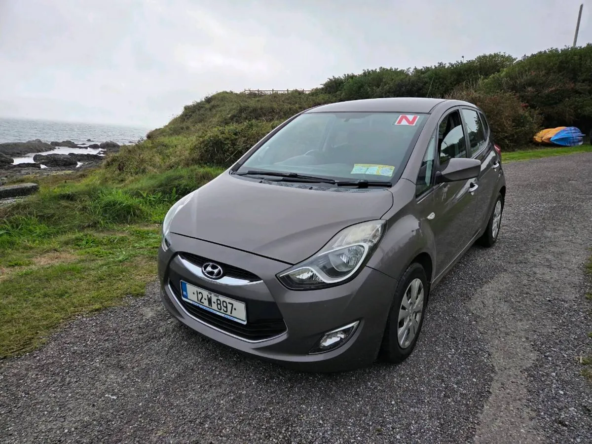 Hyundai IX20 (Automatic) - Image 1
