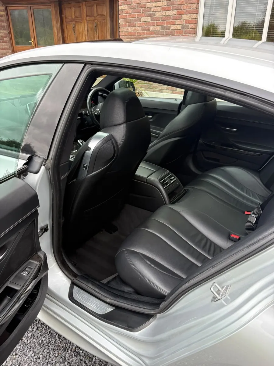 BMW 6-Series 2014 - Image 2