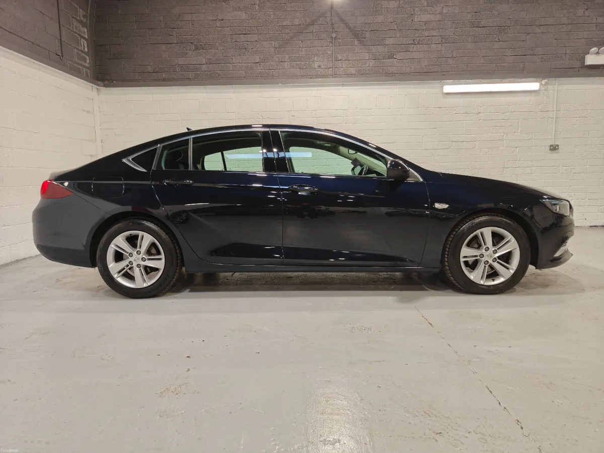 2020 OPEL INSIGNIA 1.6L CDTI HATCHBACK - Image 5