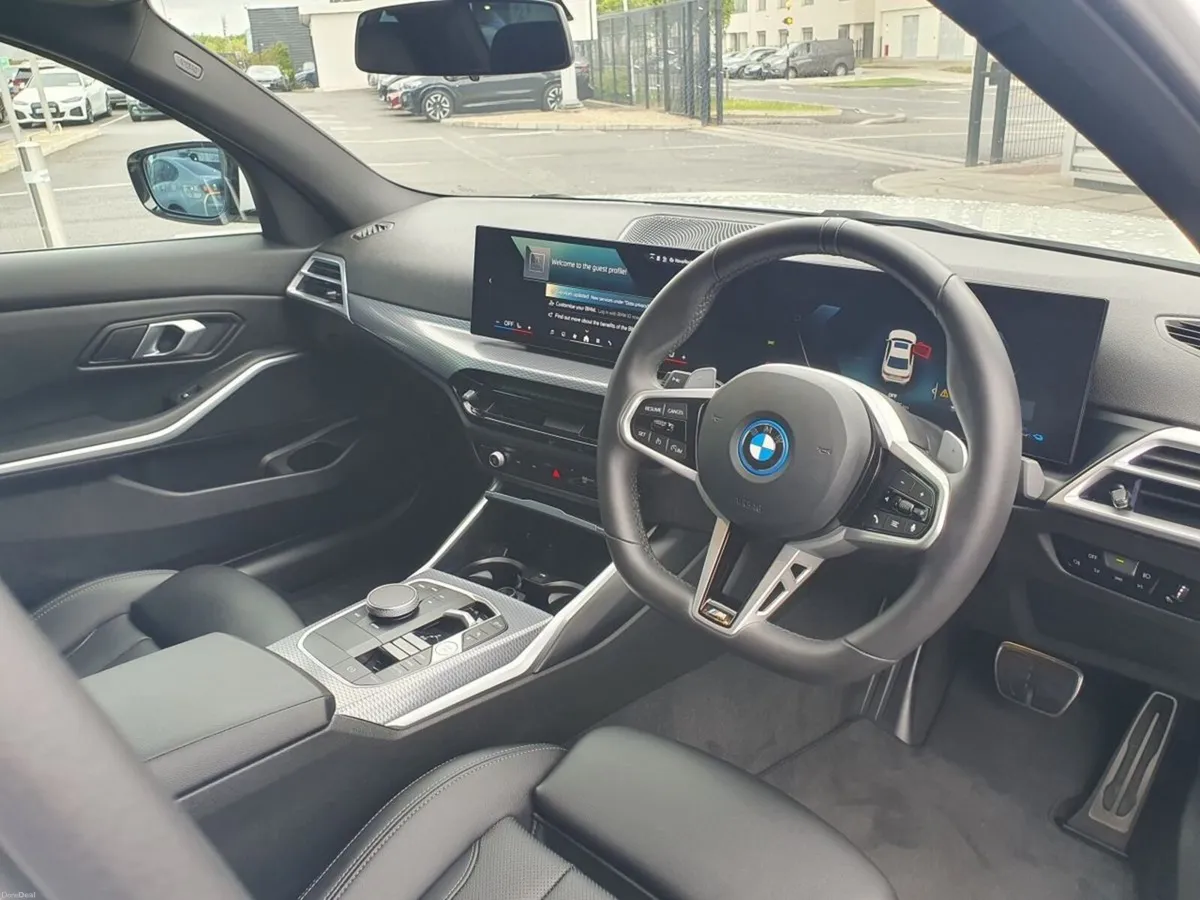 BMW 3-Series 330e M Sport Saloon - Image 6