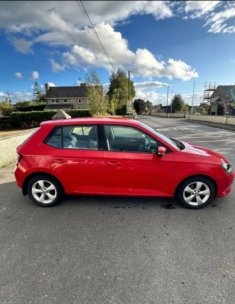 Skoda Fabia 2015 - Image 5