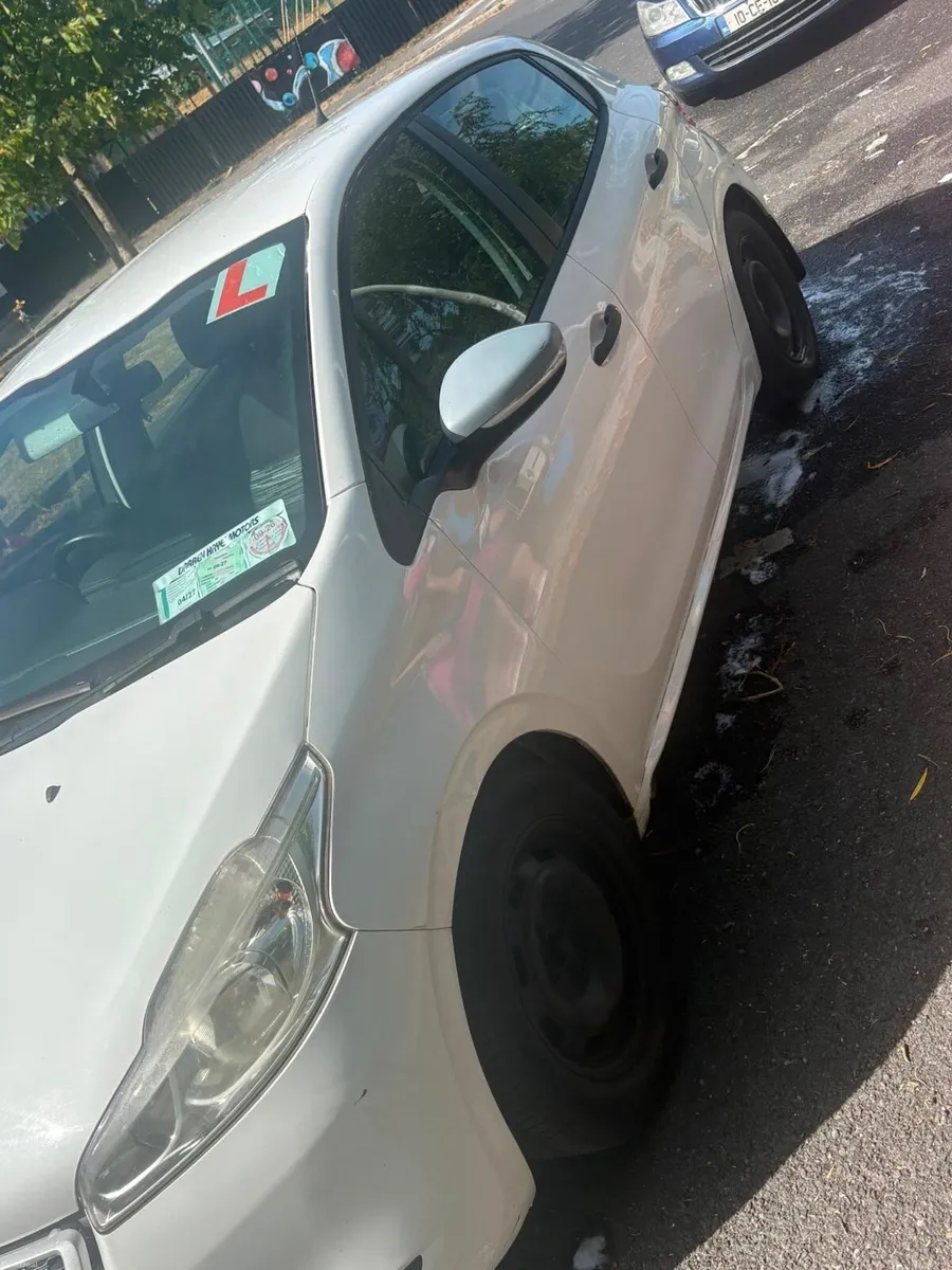 Peugeot 208 141 - Image 3