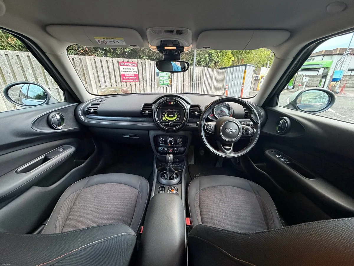 2017 Mini Cooper Clubman - Image 6
