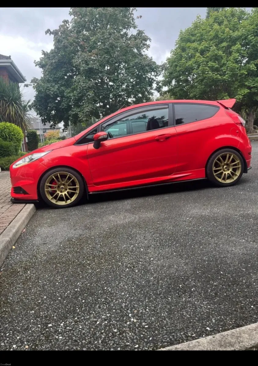 Ford Fiesta ST3 - Image 5