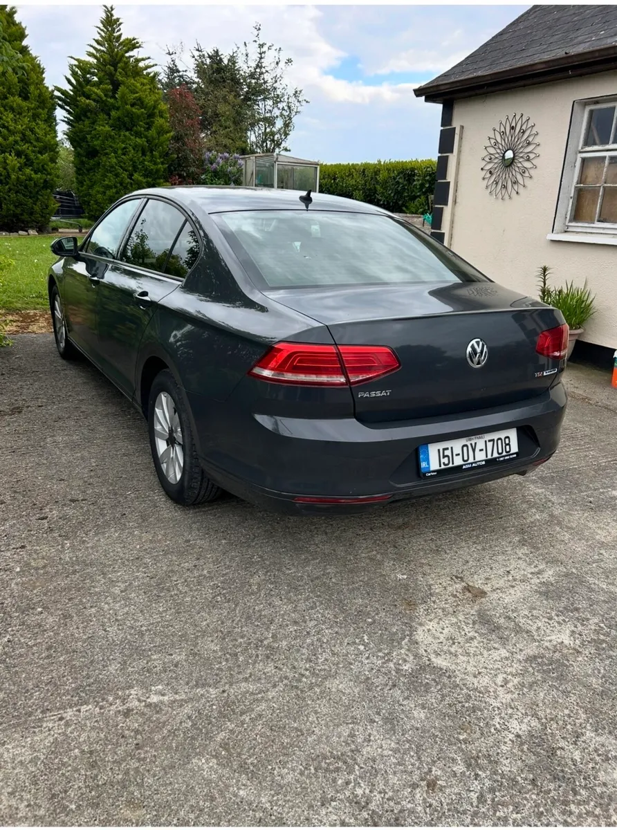 Car - Image 1