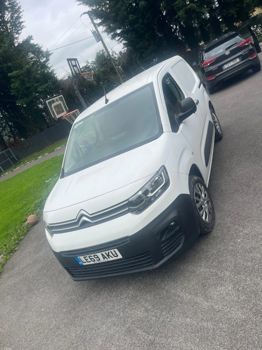 Citroen Berlingo 2020 Professional plus - Image 1