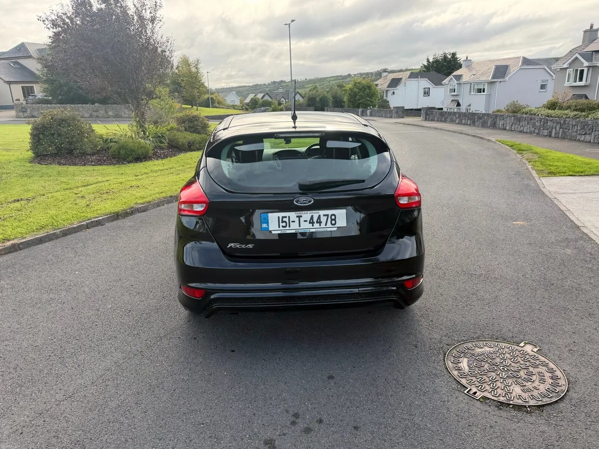 2015 Ford Focus - Image 5