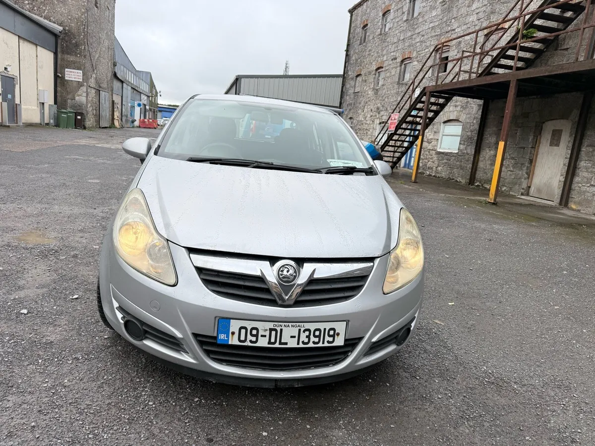 Corsa 09 with new nct 05/27 tax 01/27 - Image 5