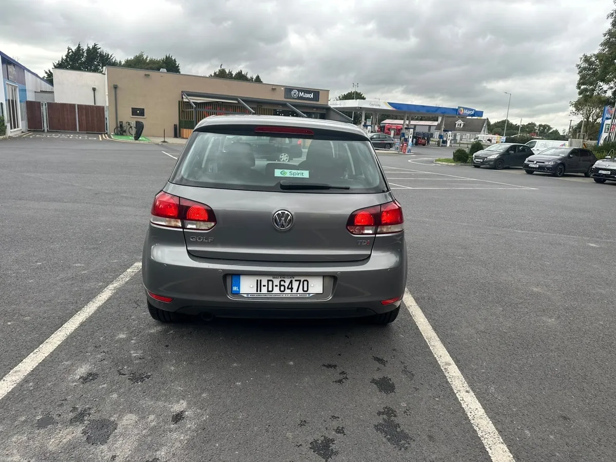 Car - Image 1