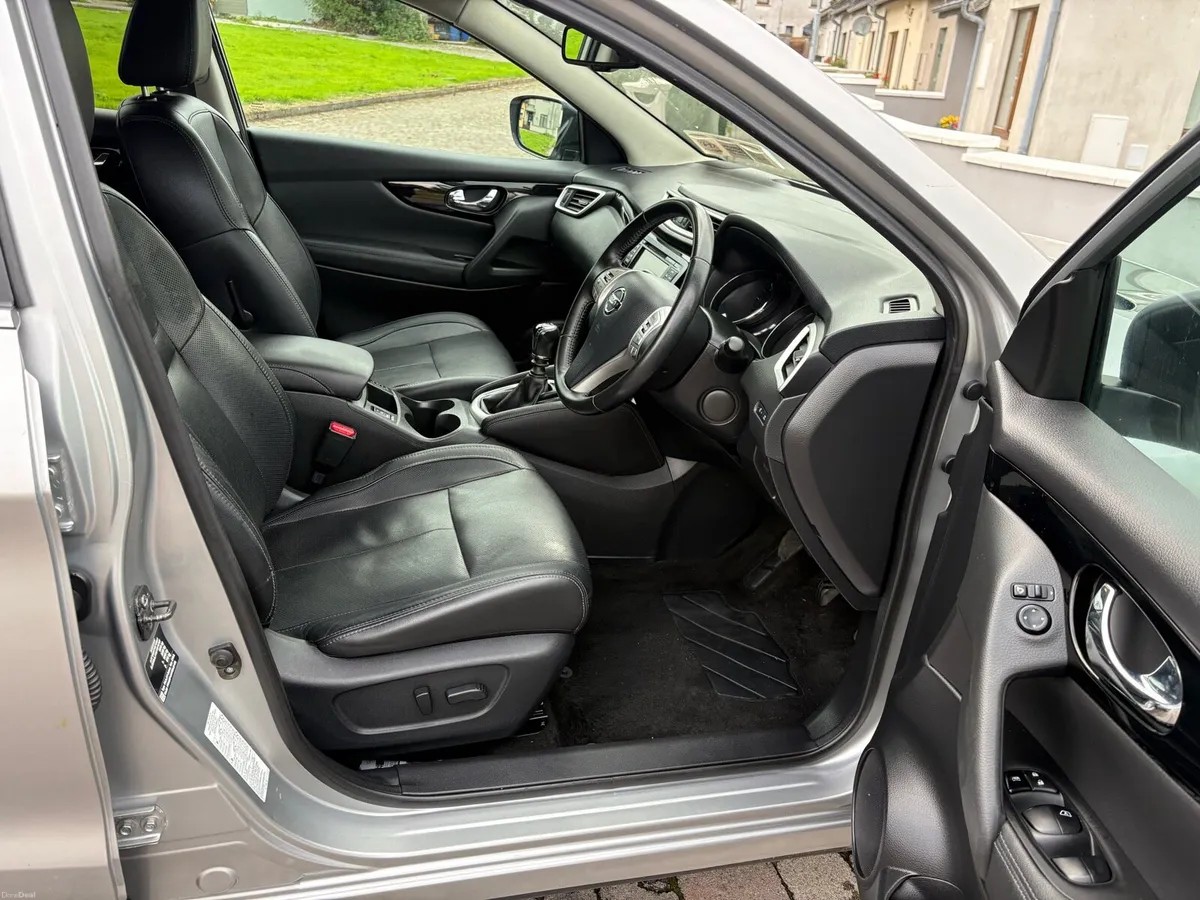 171 Nissan Qashqai 1.5 diesel NCT and taxed - Image 5