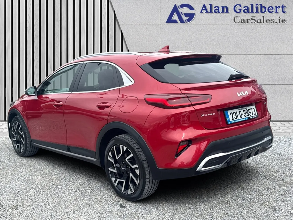 Kia XCeed PE PHEV REVERSE CAMERA AUTO - Image 2