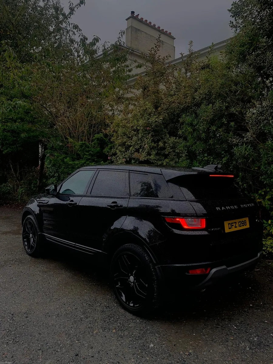 RANGE ROVER EVOQUE - 2016 | 2.0 | AUTO | PANORAMIC - Image 2