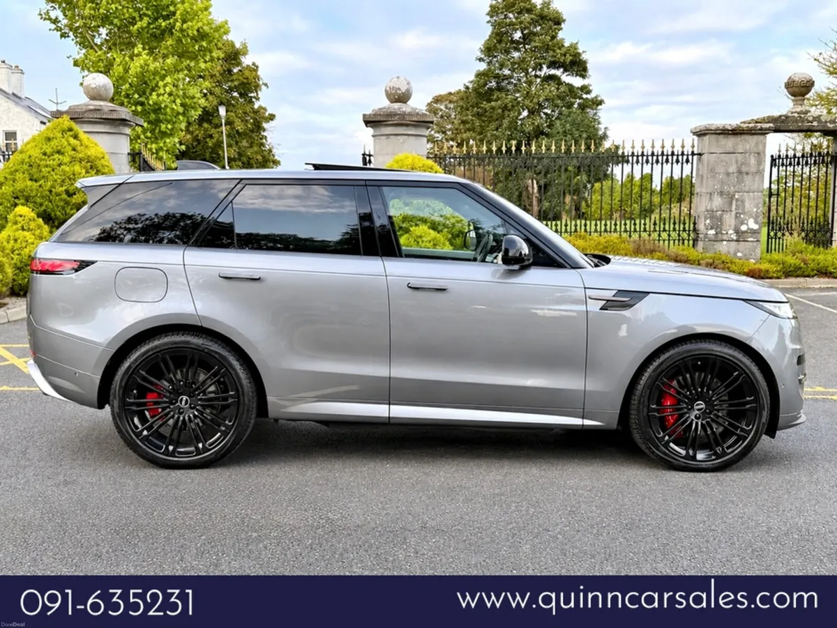 Land Rover Range Rover Sport P460e DYNAMIC SE AUTO - Image 2