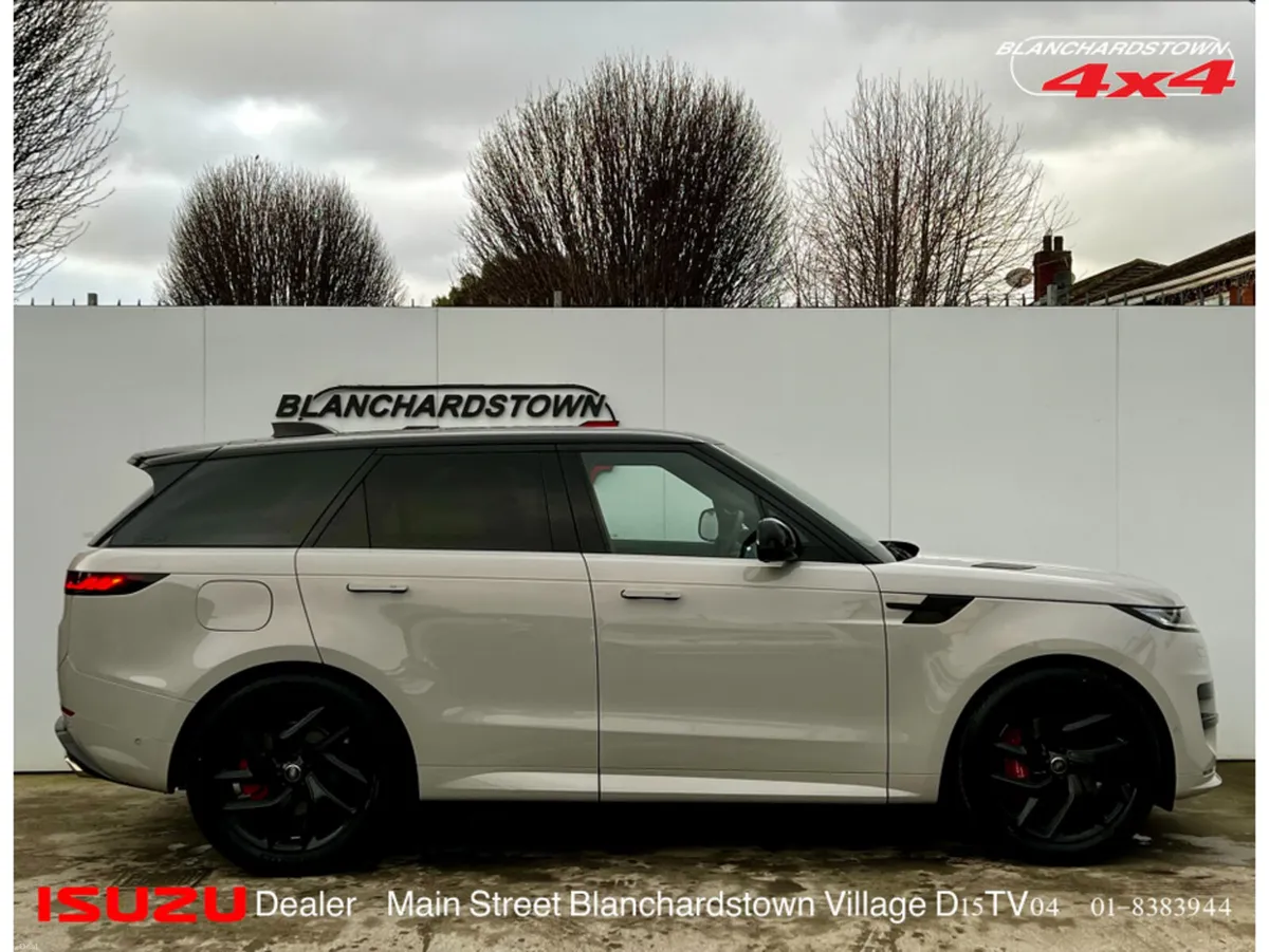 Land Rover Range Rover Sport P460E DYNAMIC SE SHOW - Image 3
