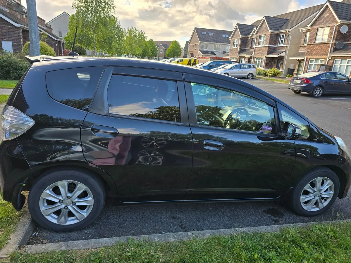 Honda Fit 2011 - Image 3