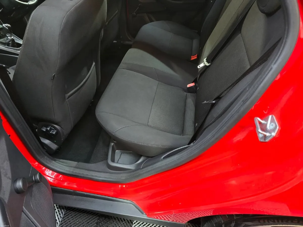 Ford Focus 2016 1.5L diesel - Image 5