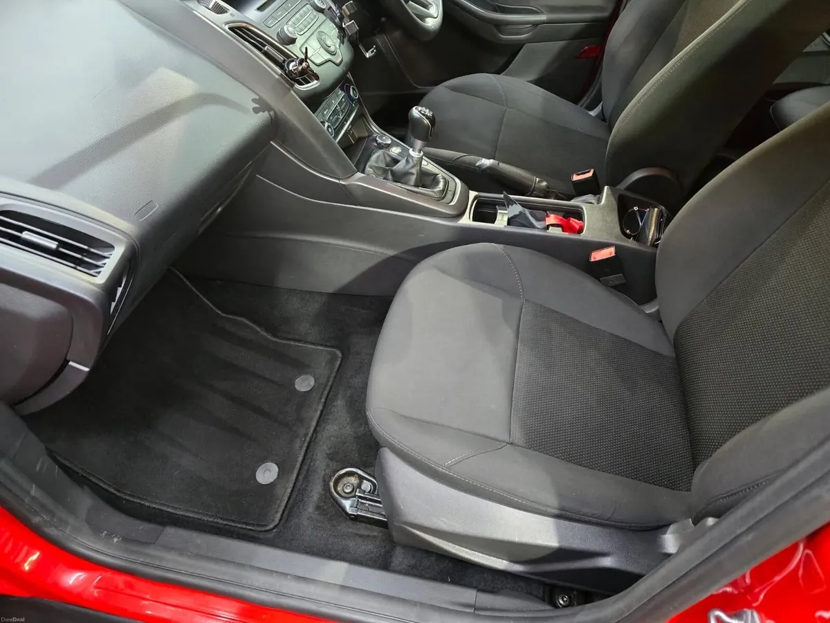 Ford Focus 2016 1.5L diesel - Image 2