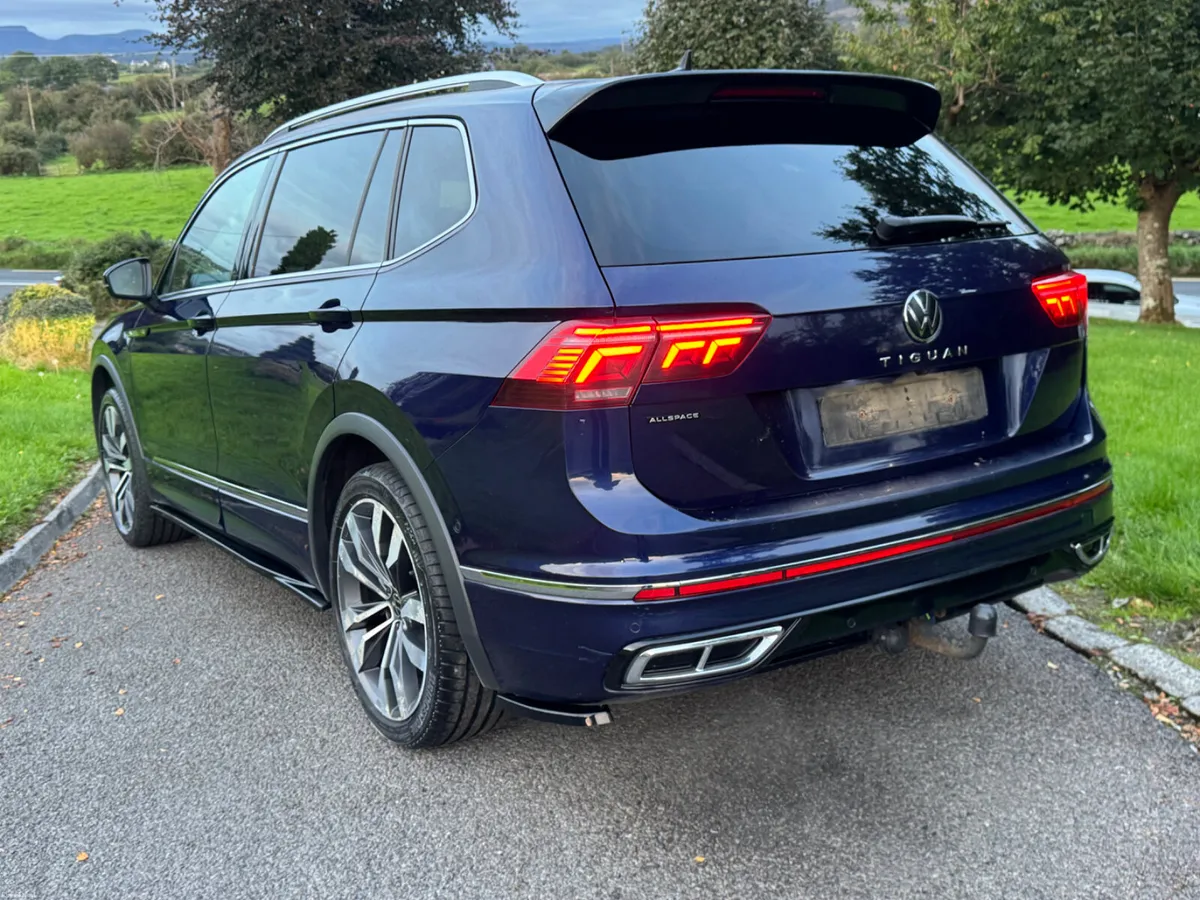 Volkswagen Tiguan 2023 rline auto 7seat - Image 2