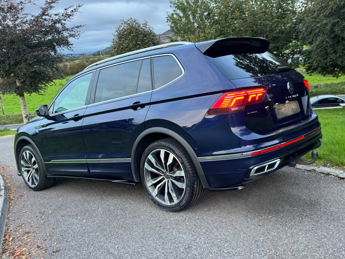 Volkswagen Tiguan 2023 rline auto 7seat - Image 4