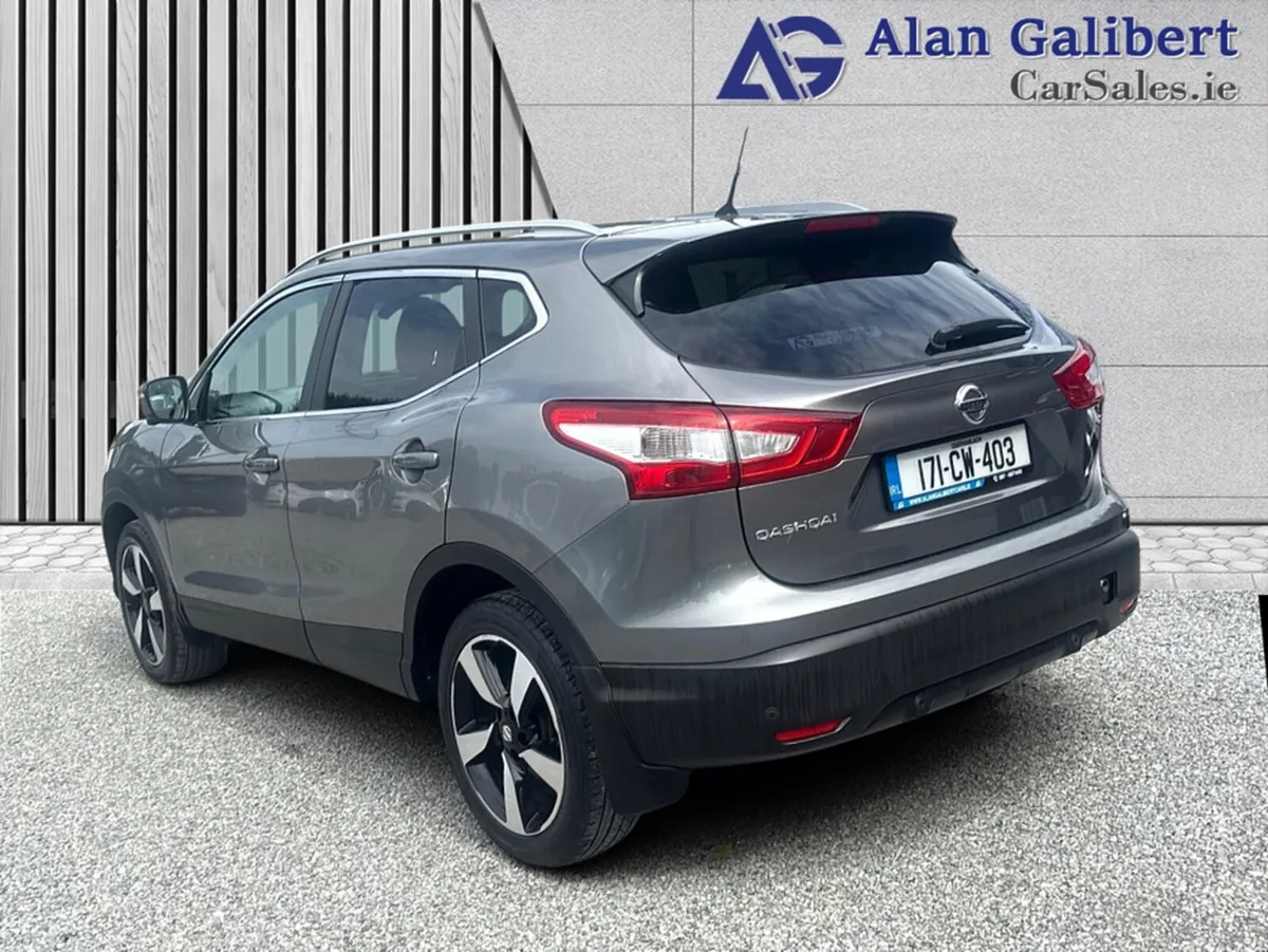 Nissan Qashqai 1.6 DIESEL SV PREMIUM AUTO FULL LEA - Image 2