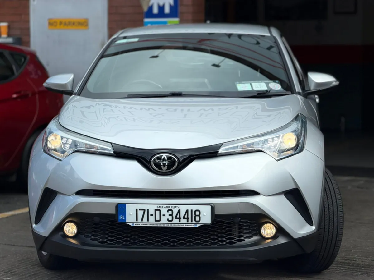 Toyota C-HR 1.2T LUNA 5DR - VERY LOW KMS - Image 6