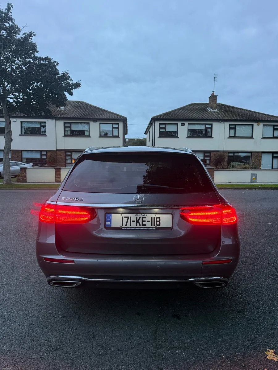 Mercedes Benz E220 CDI Automatic Estate - Image 3