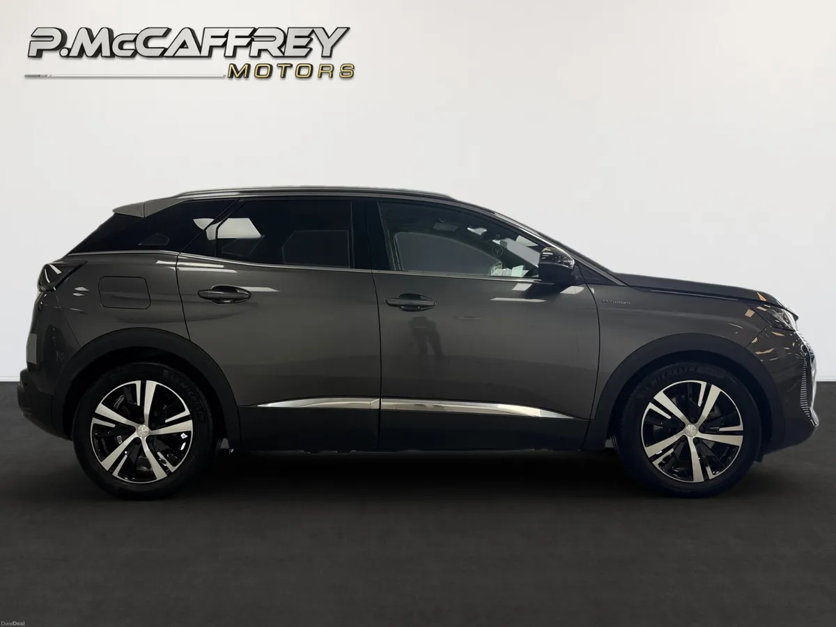 2023 Peugeot 3008 1.6 PHEV 300BHP GT 4WD AUTO SUNR - Image 4