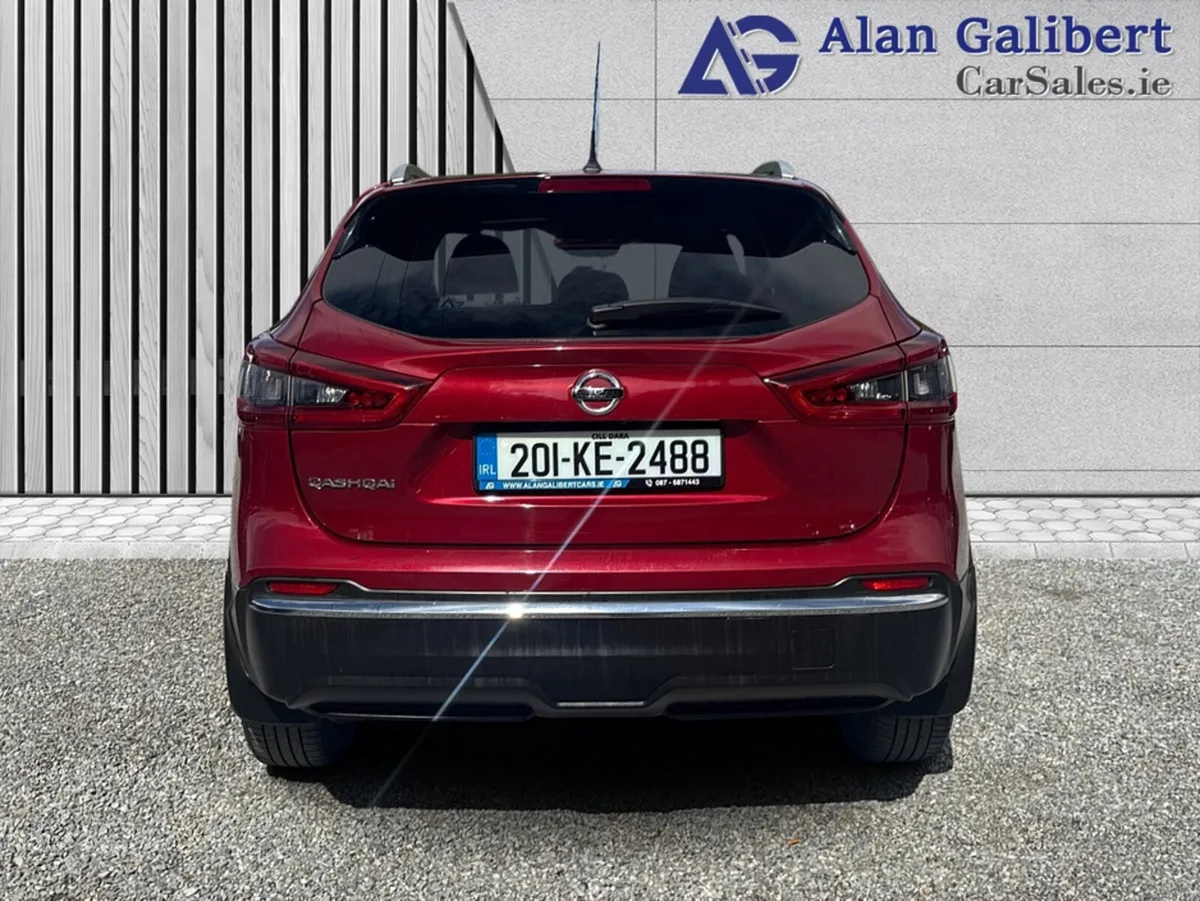 Nissan Qashqai 1.3 PETROL SUNROOF - Image 6