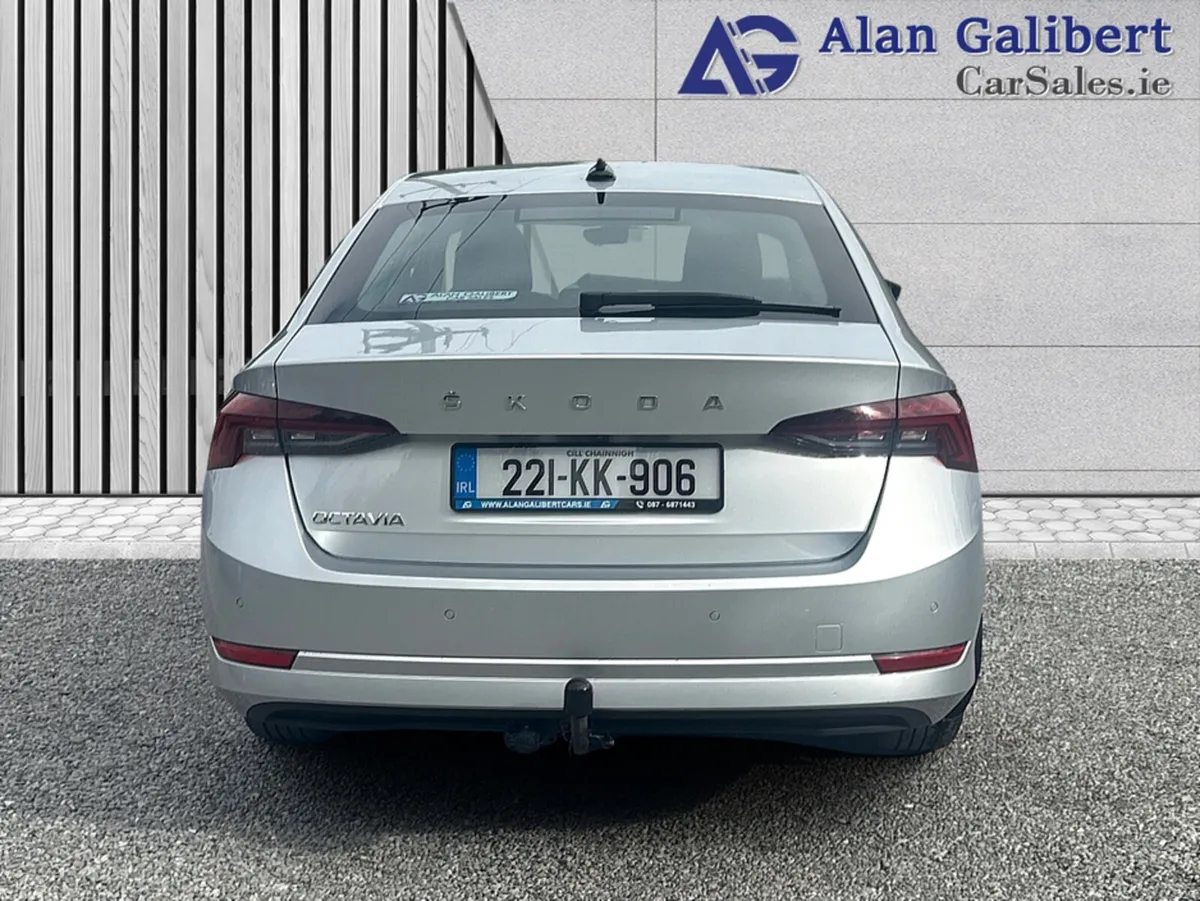 Skoda Octavia AMBITION 1.0 TSI LOW MILEAGE - Image 6
