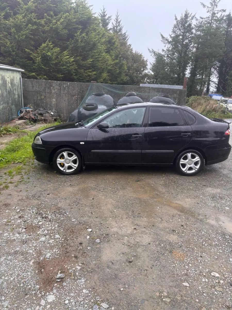 Seat Cordoba 2010 - Image 1