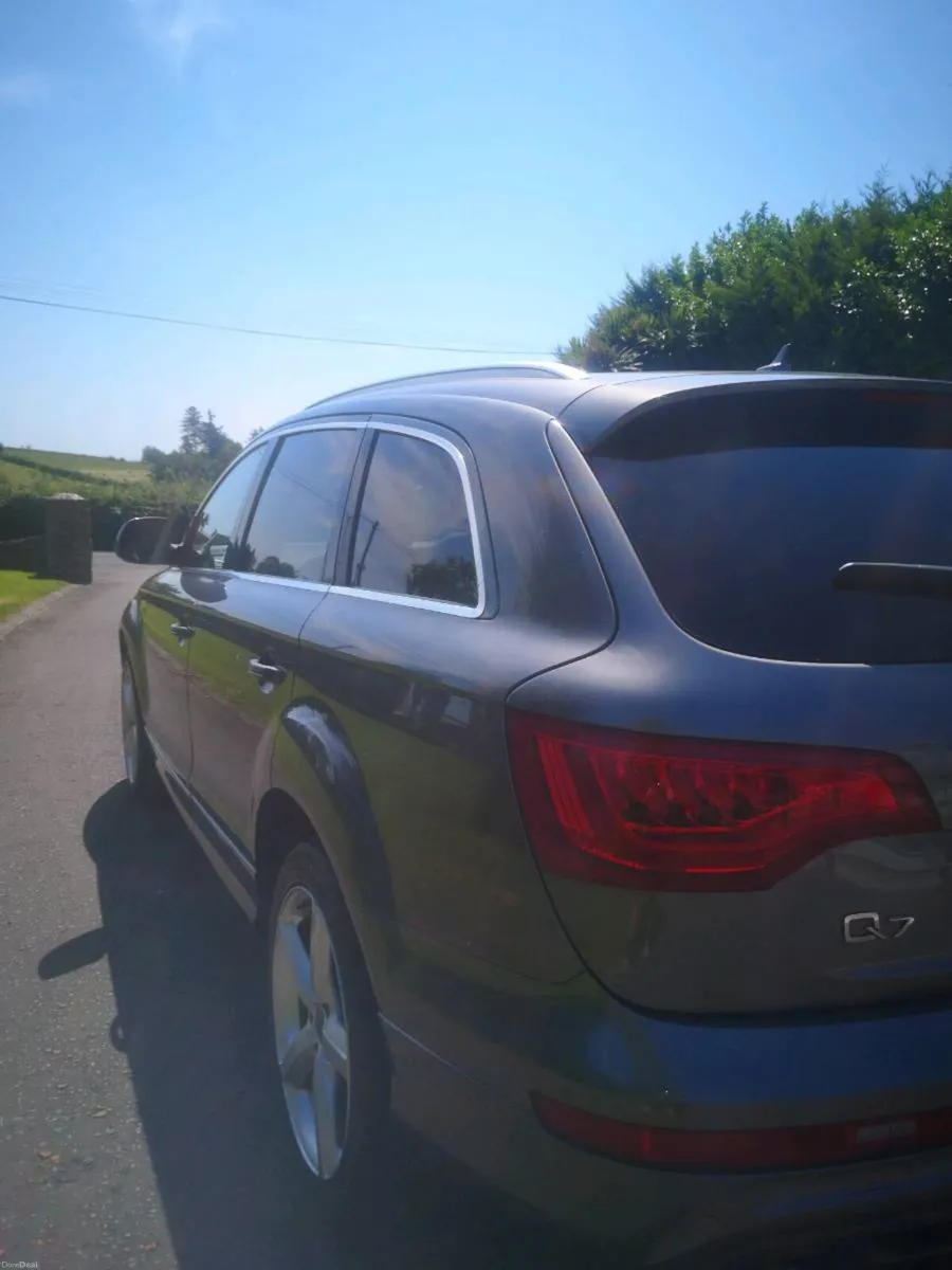 Audi Q7 3.0 Litre V6 S-Line - Image 6
