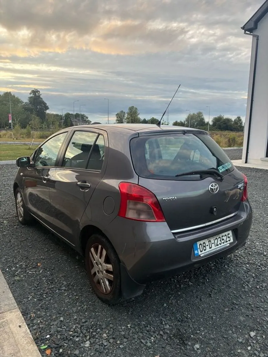 2008 Toyota Yaris - Image 3